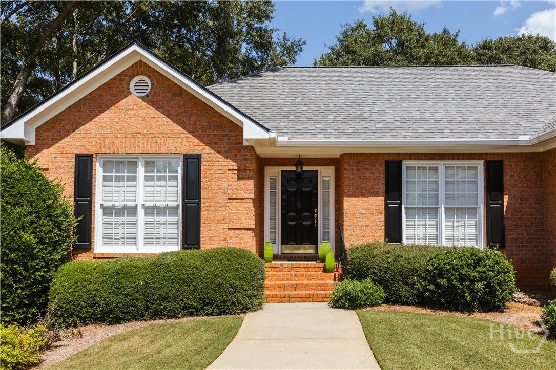 320 Saint Ives Way – photo 3