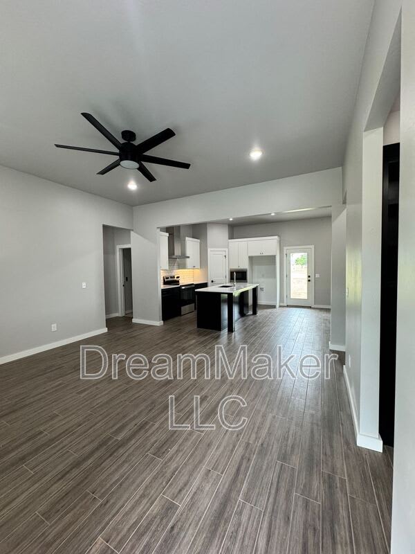 869 Apple Blossom Way – photo 2