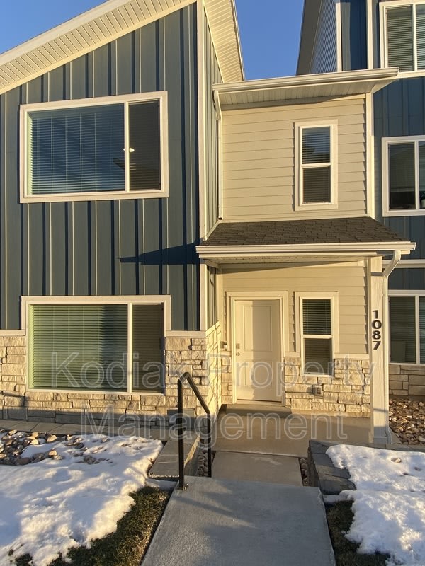 1087 N 1840 W – photo 2