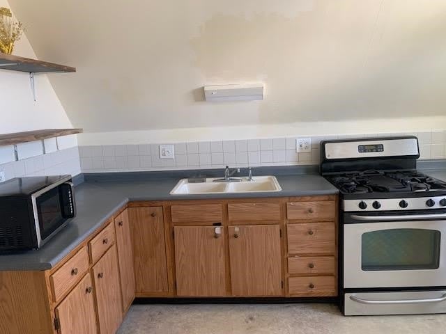 114 W 5Th St – photo 2