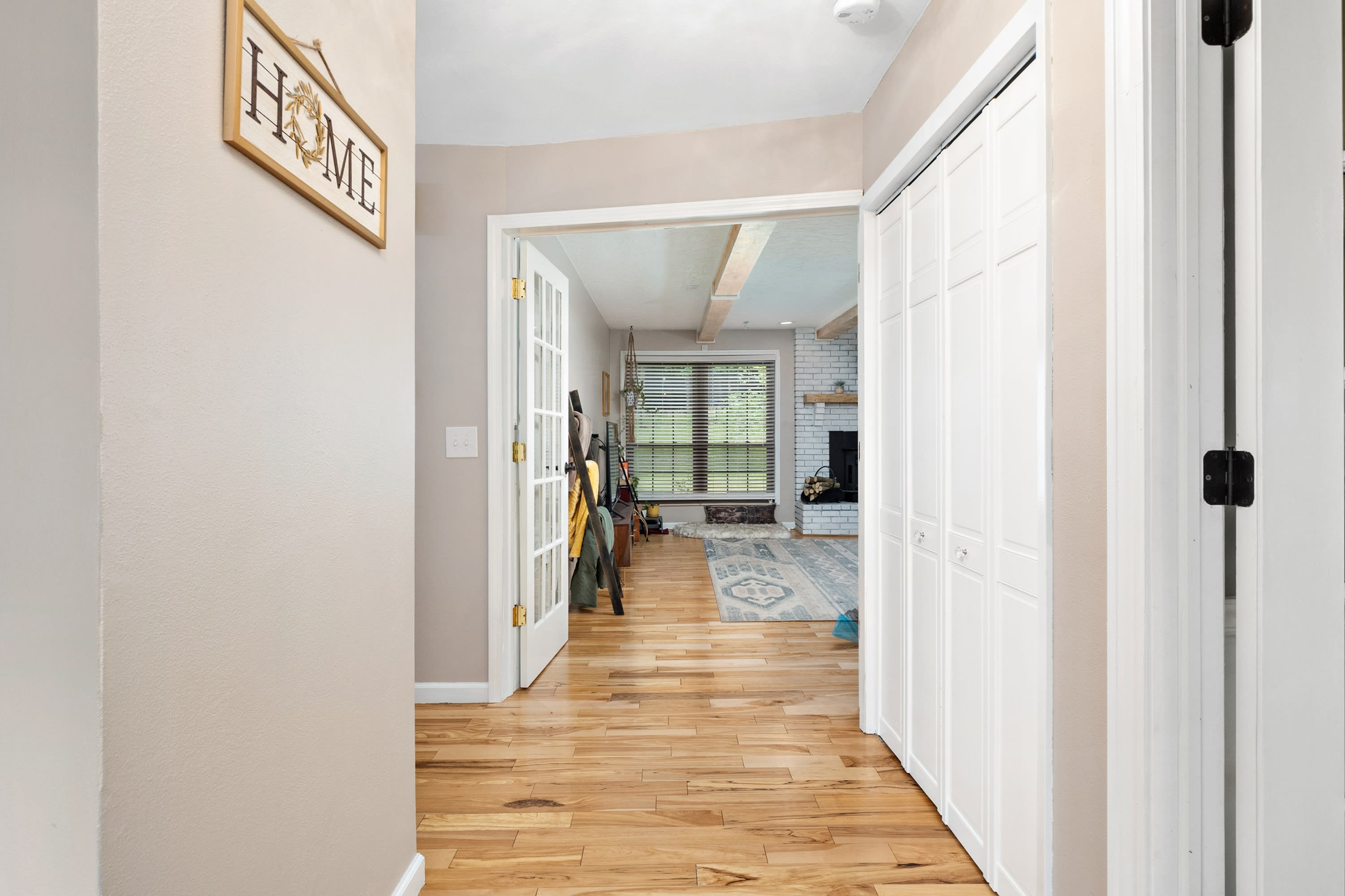 22 Sir Lawrence Drive – photo 3