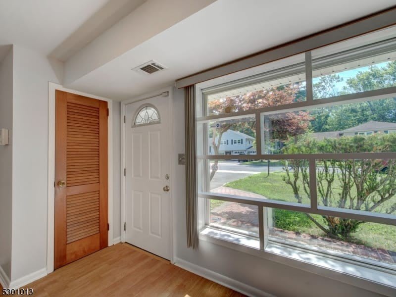 17 Brook Pl – photo 4