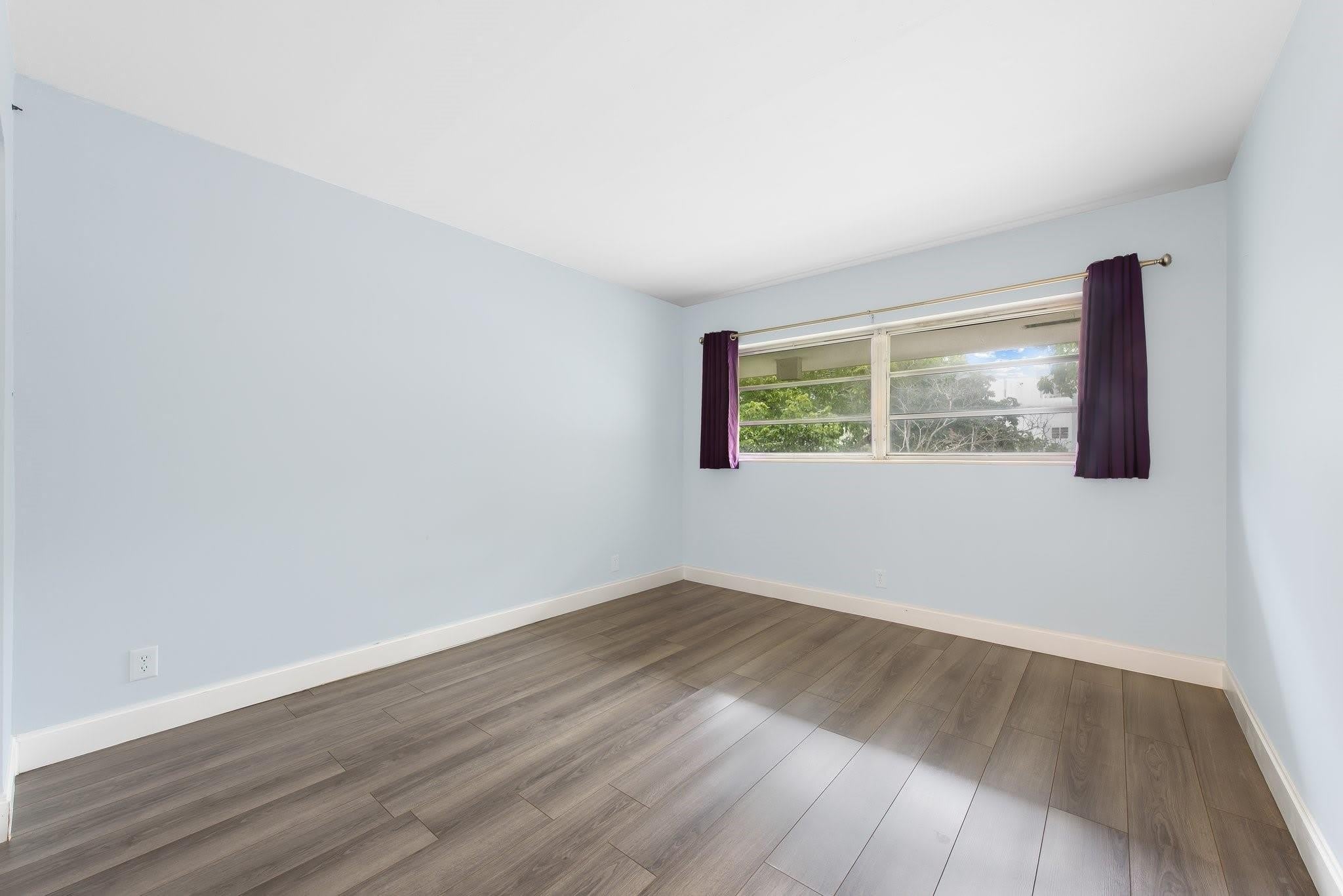 1340 NE 28TH Avenue – photo 4