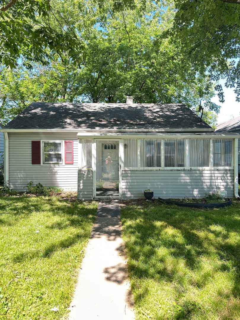 Fresh Start On The Southside Modern Updates Classic Charm – photo 1