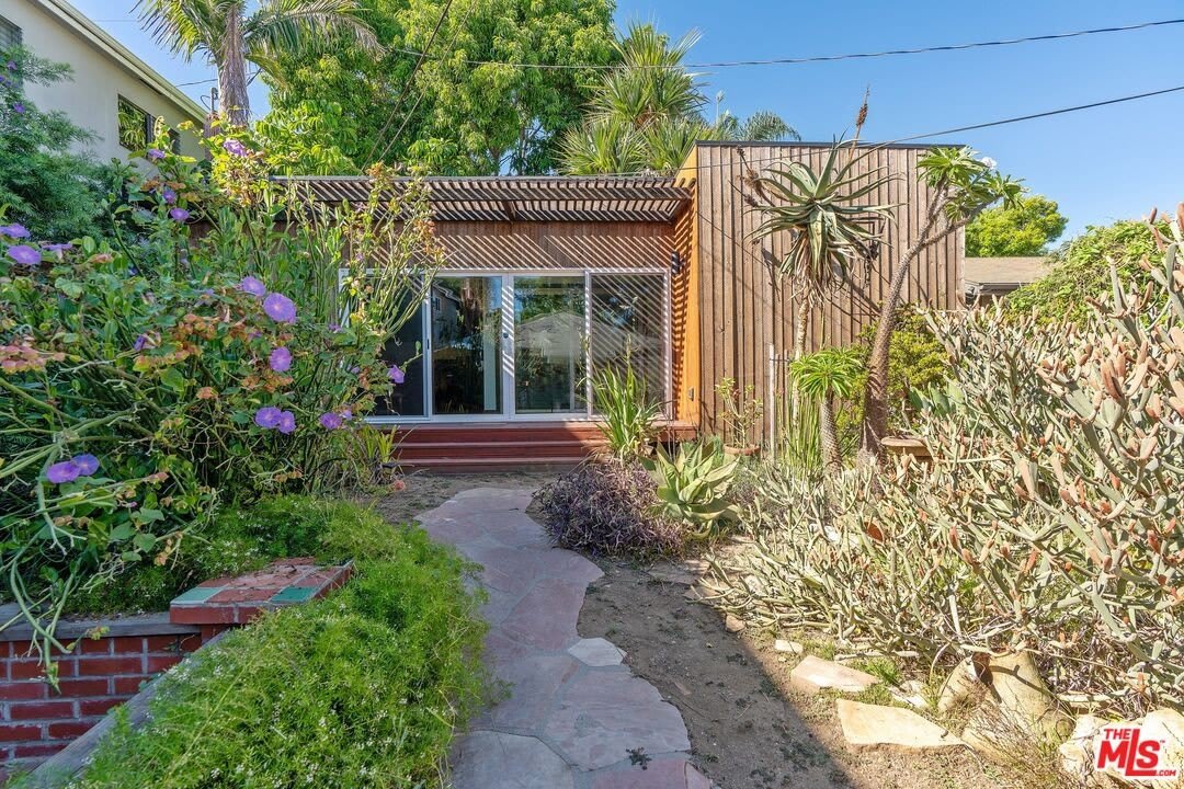7507 1 2 Lexington Ave – photo 1
