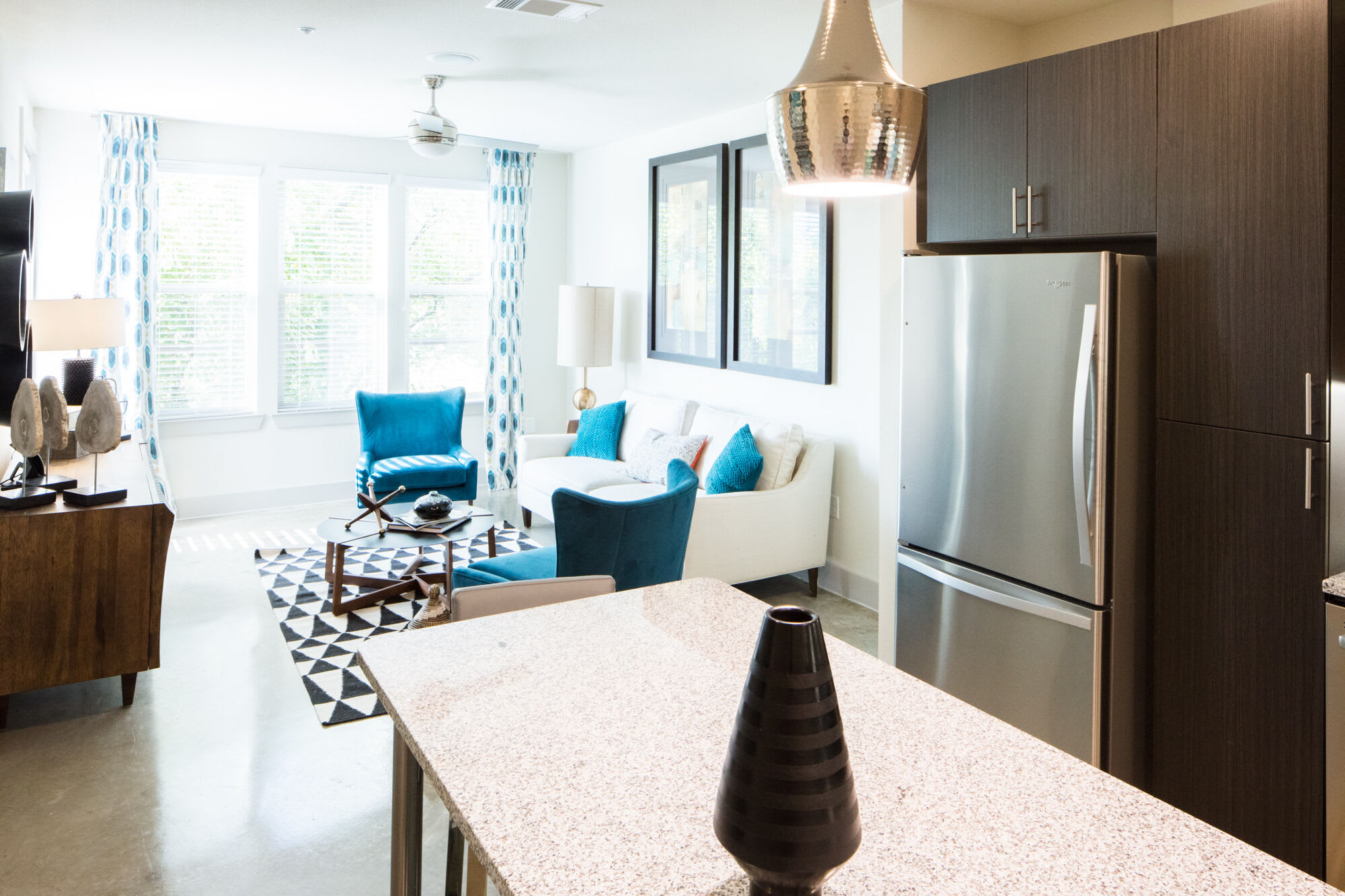 Magnolia At Mistletoe Heights – photo 4