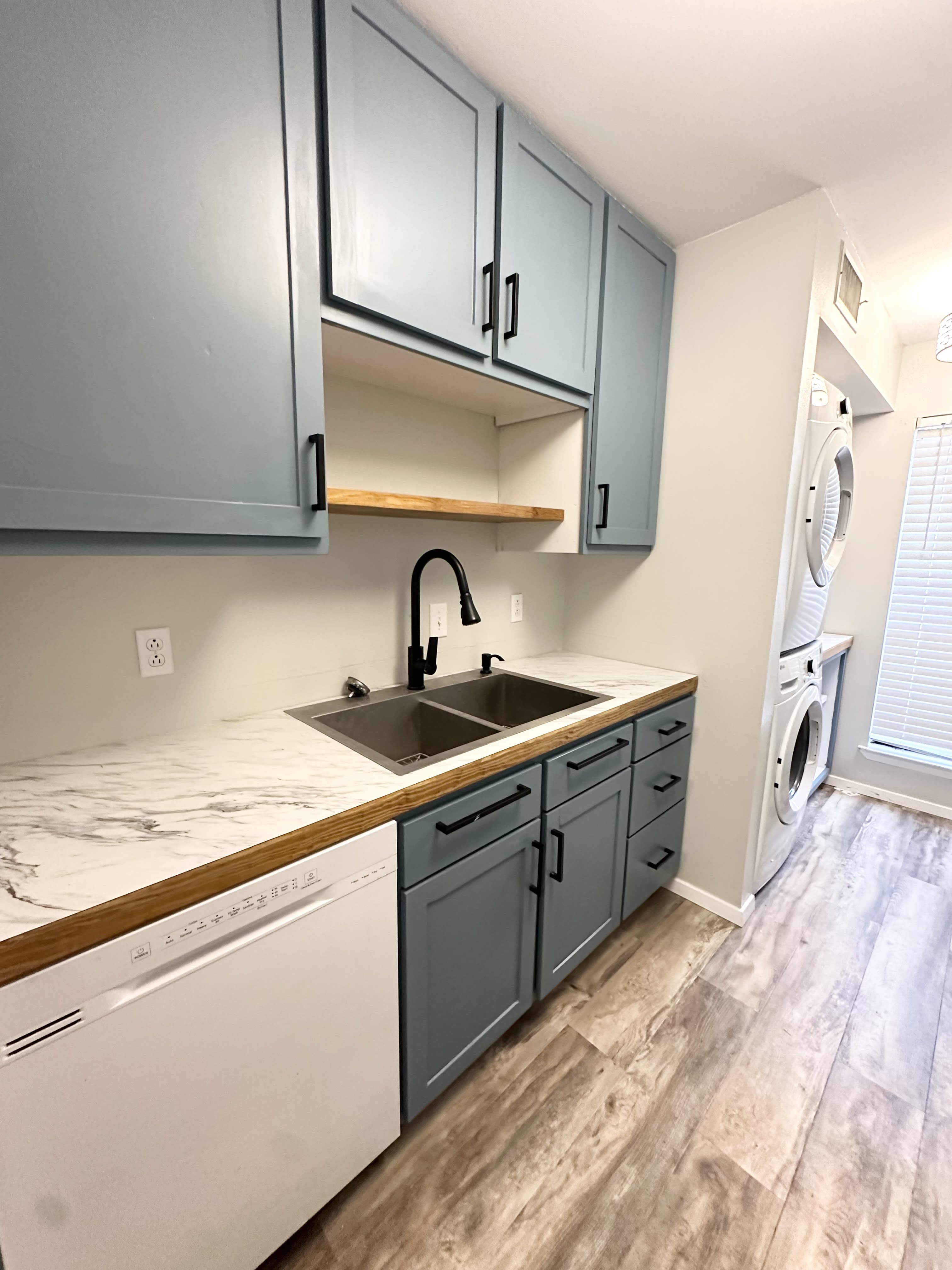 1 Phlox Dr – photo 3