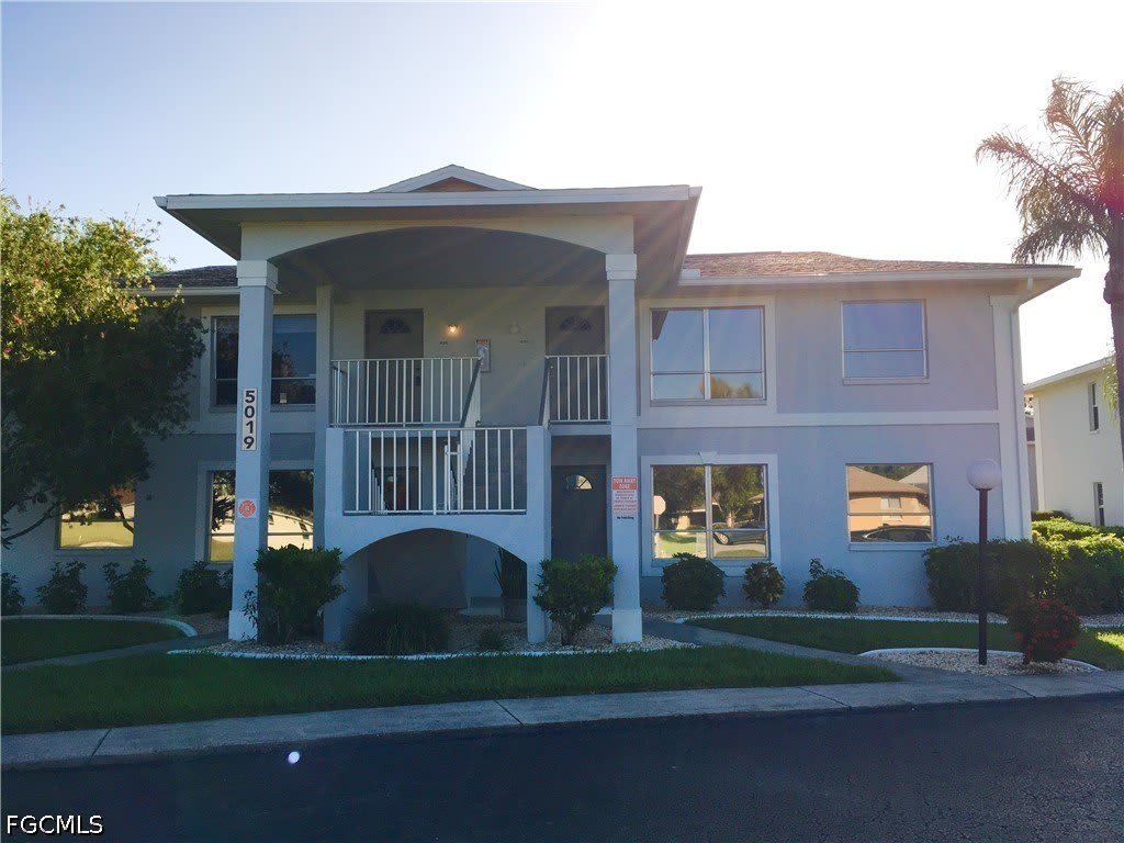 5019 SW 16th Place – photo 1