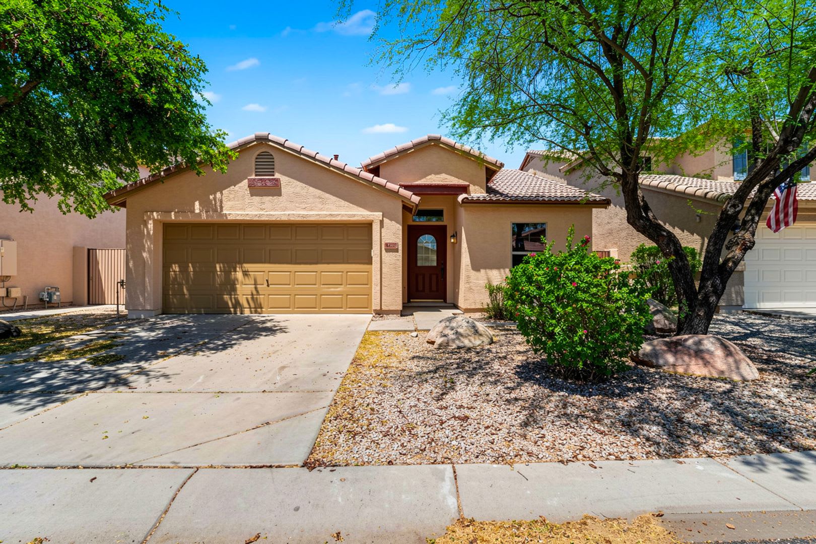 Well maintained 3 bedroom home in Cave Creek AZ – photo 3