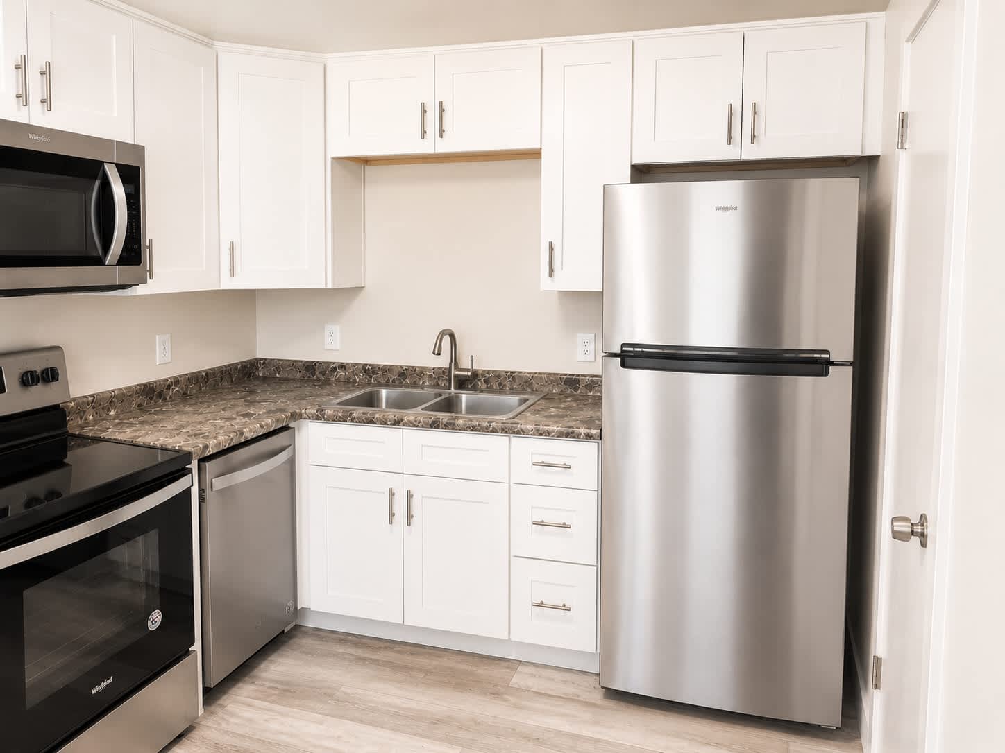 2117 E. 3300 S. #CSLC, UT 84109 – photo 3