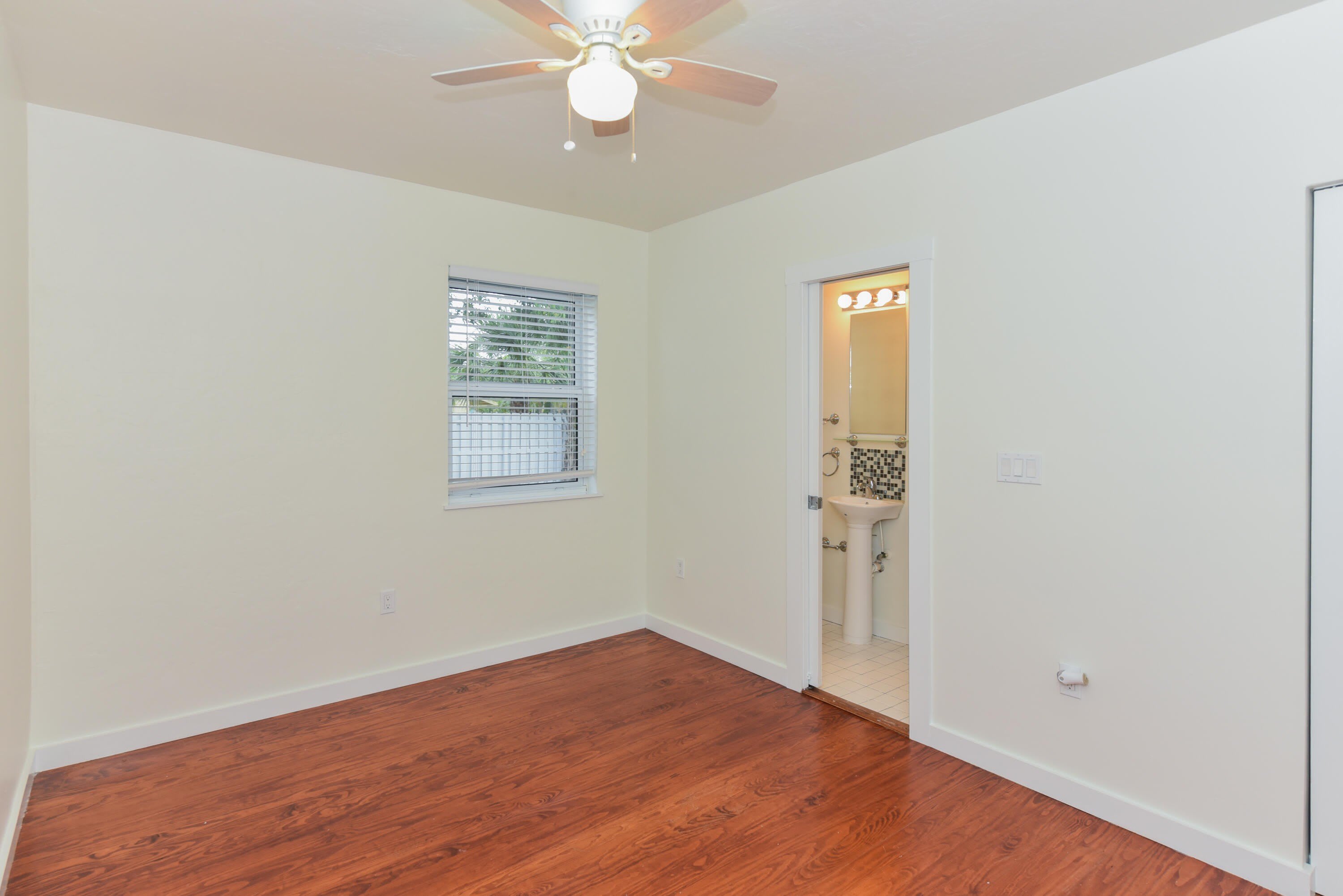 717 2nd Ave S – photo 5