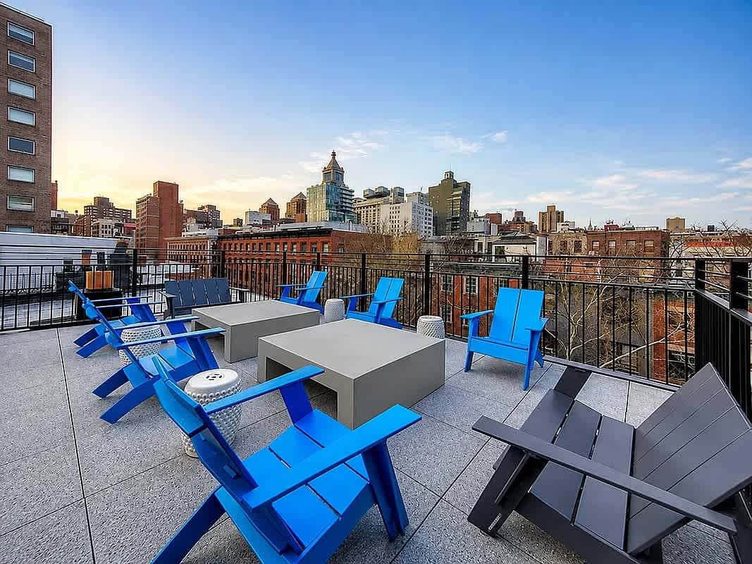 222 East 12th Street – photo 3
