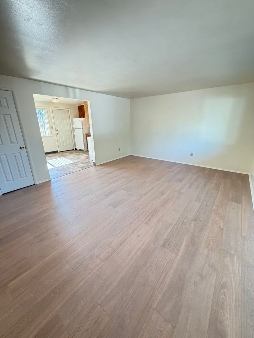 62 H Street – photo 4