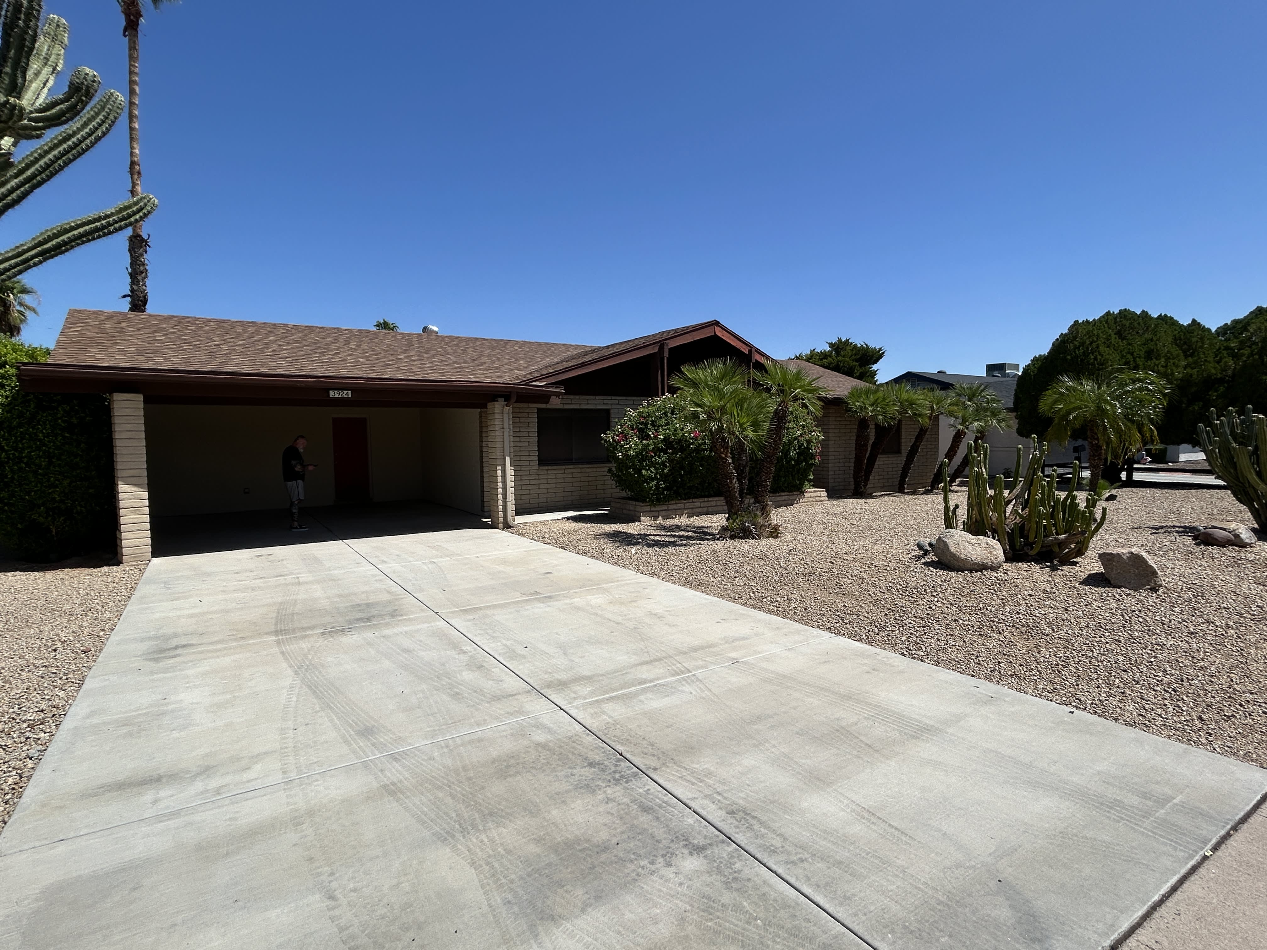 3924 E Yucca St – photo 3