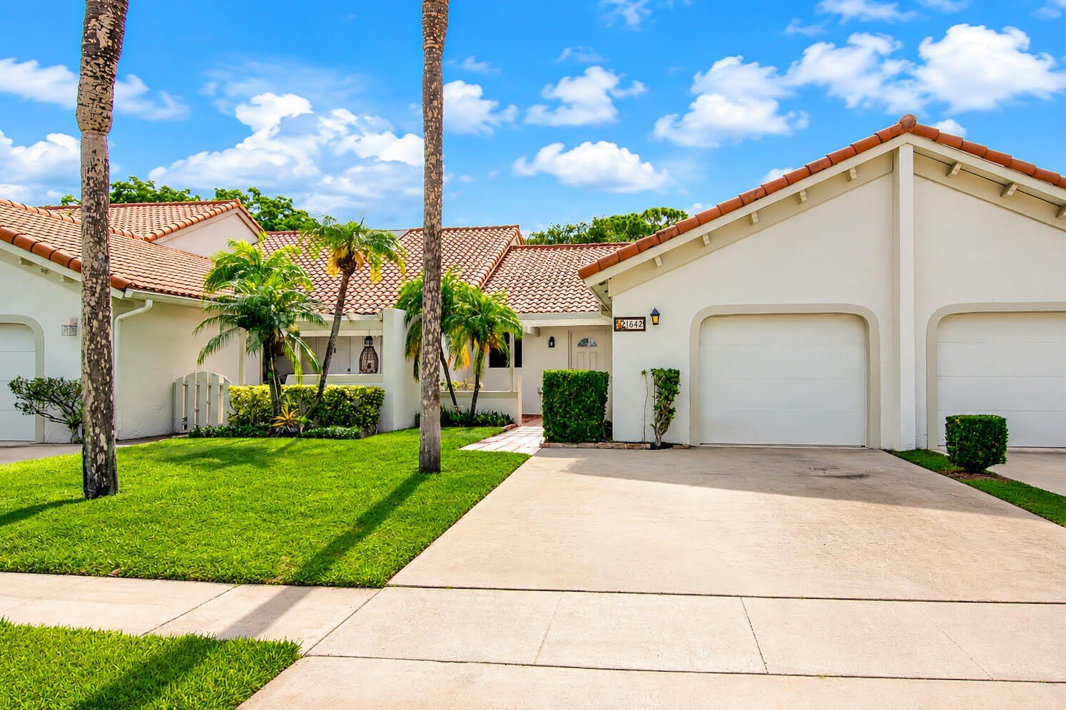 21642 Guadalajara Avenue – photo 2