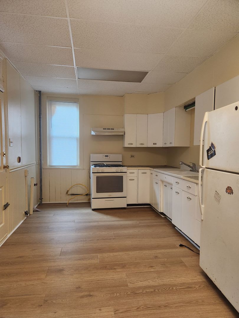 582 W King St York Pa – photo 4