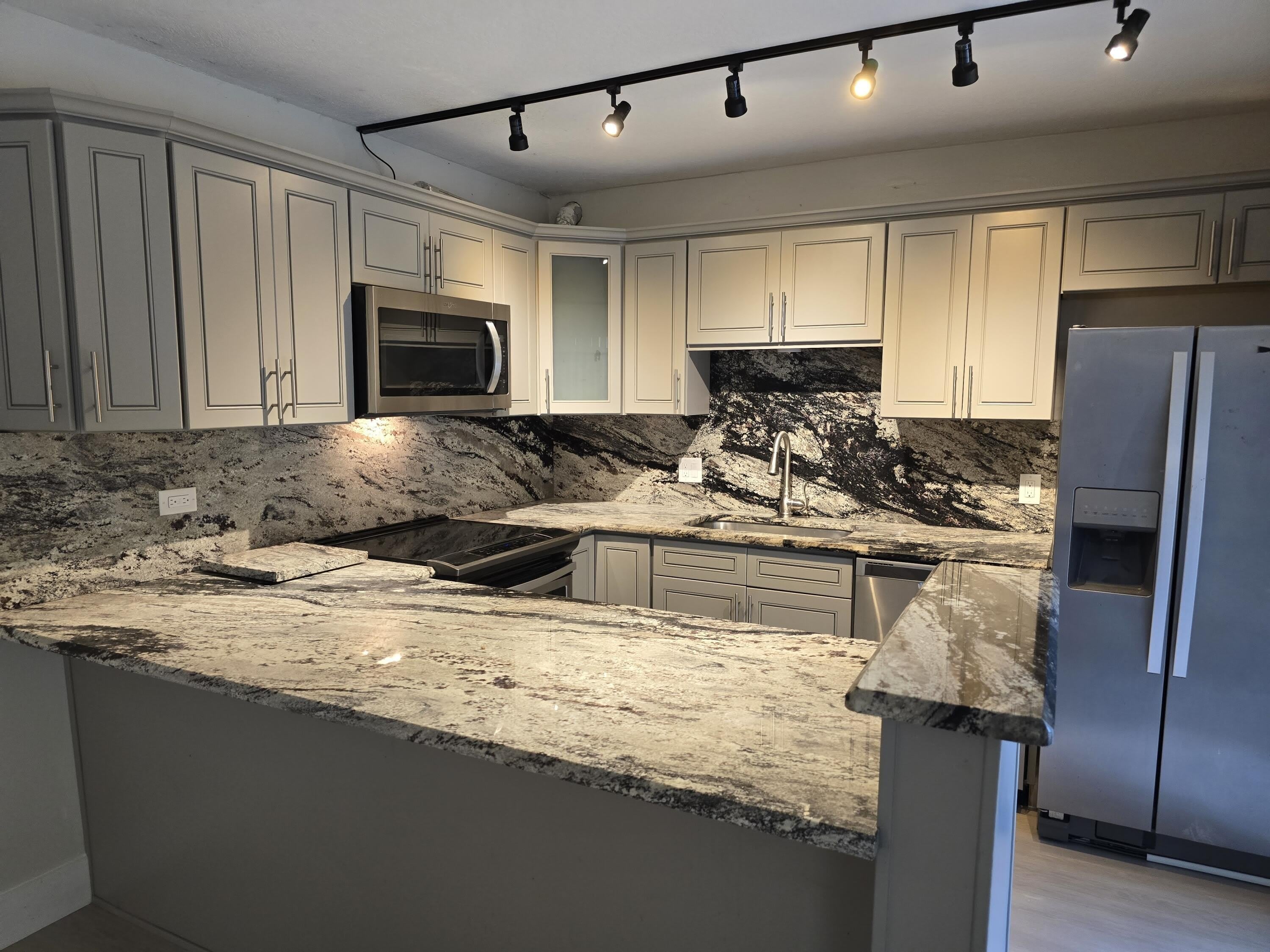 1480 MASTERS Circle – photo 3