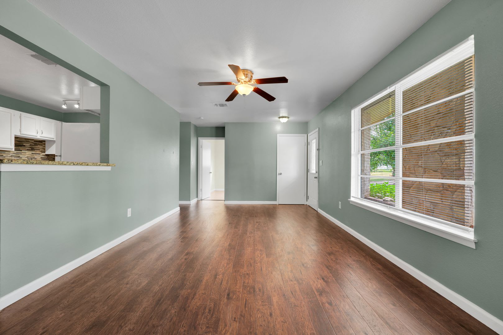 Charming 4-Bedroom Home in Northeast San Antonio! – photo 3