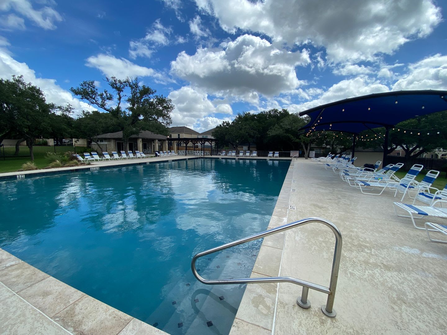 Beautiful home located on the outskirts of the city- 27039 Trinity Bend – photo 3