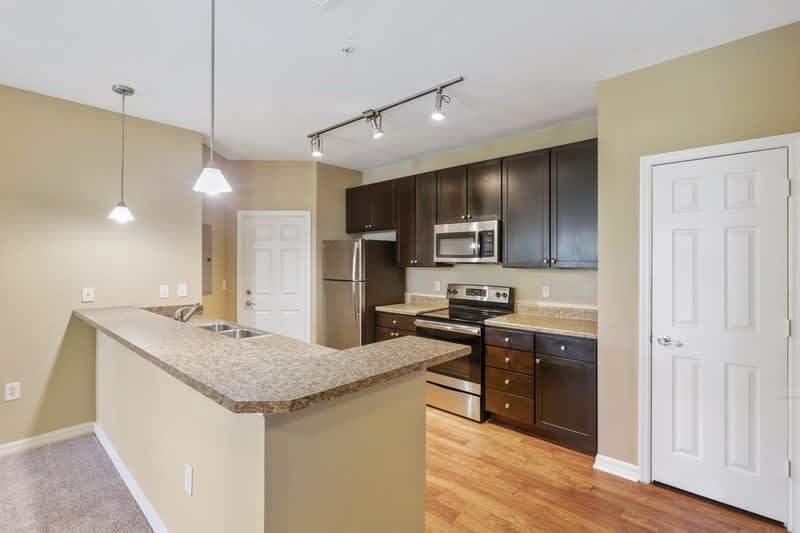 Lantower Cypress Creek – photo 1
