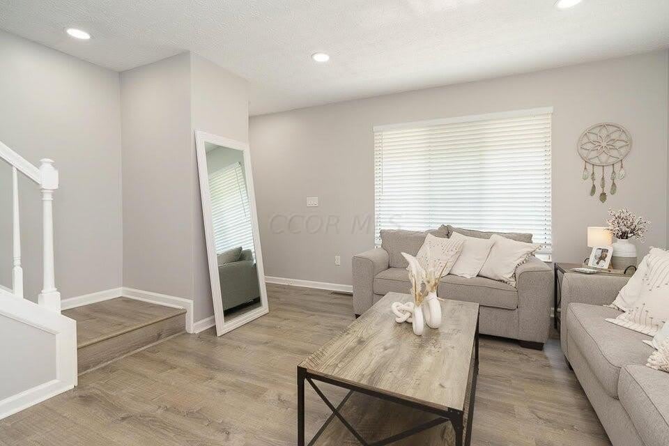 7867 Meadowhaven Boulevard – photo 2