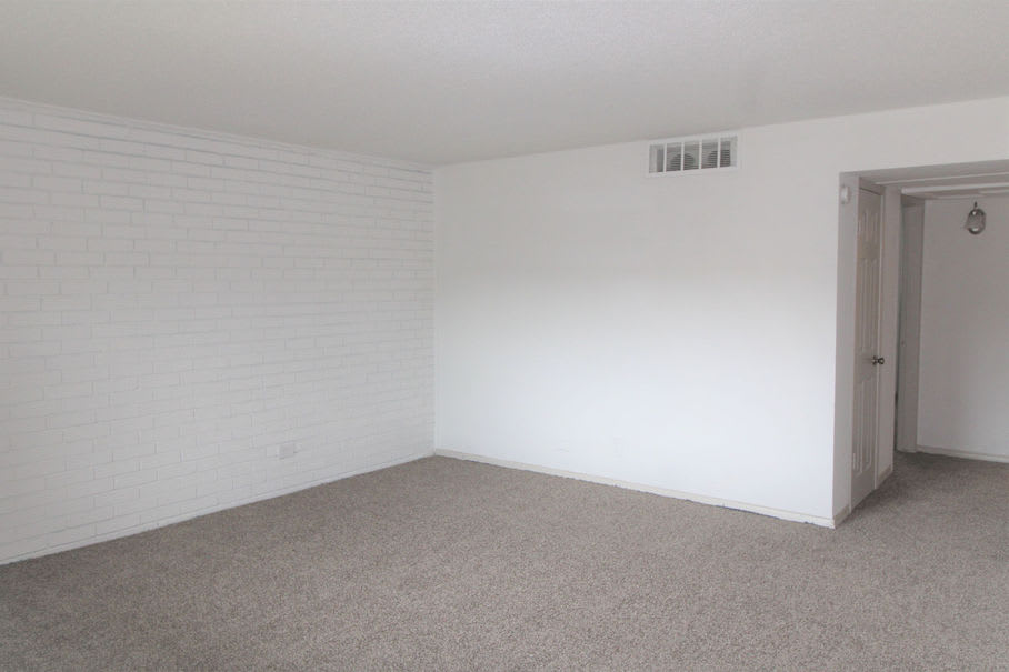 Old South Apartments – photo 4