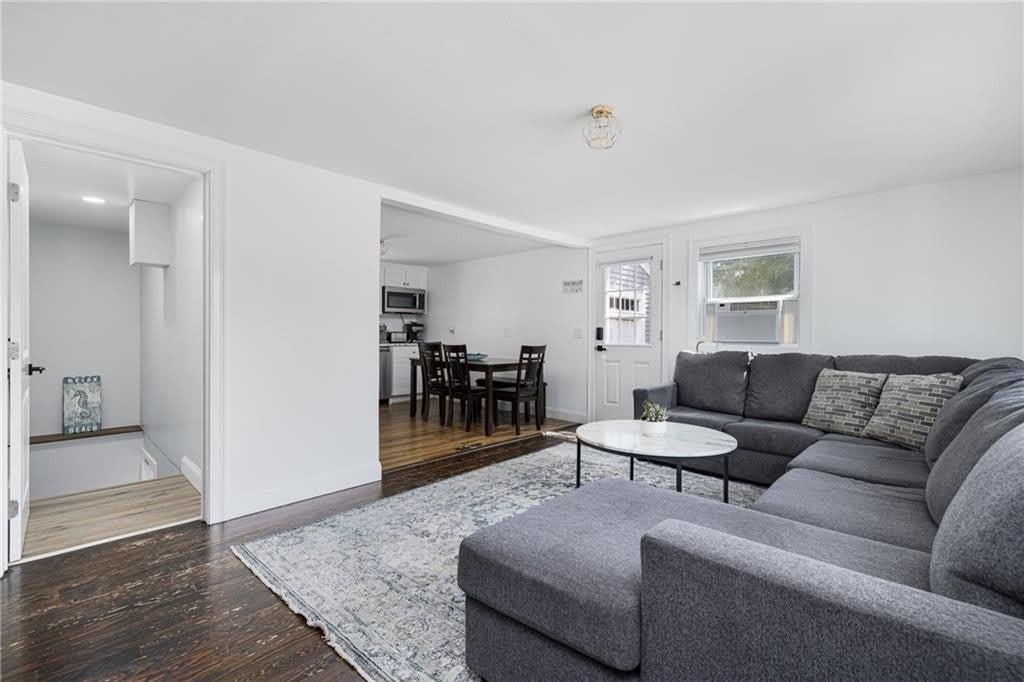 340 Old Mill Lane – photo 4