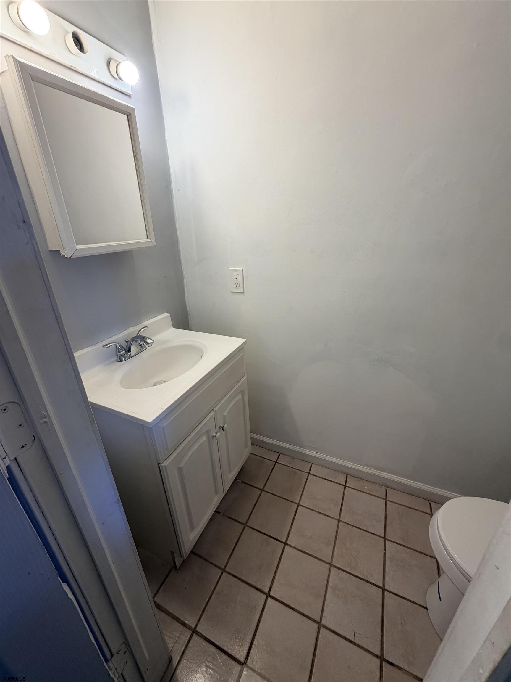 715 Harris Pl – photo 3