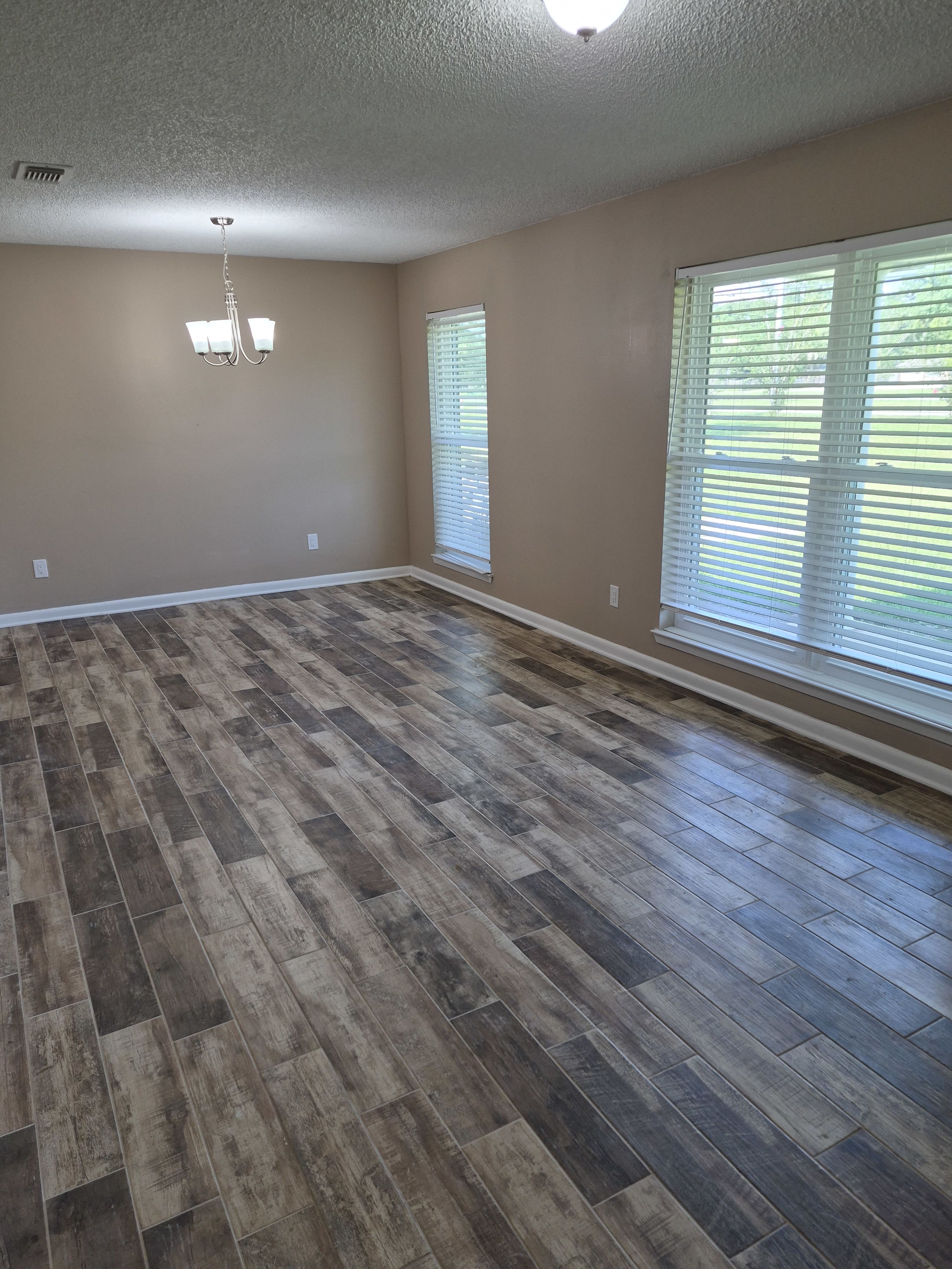 3878 Avalon Boulevard – photo 2