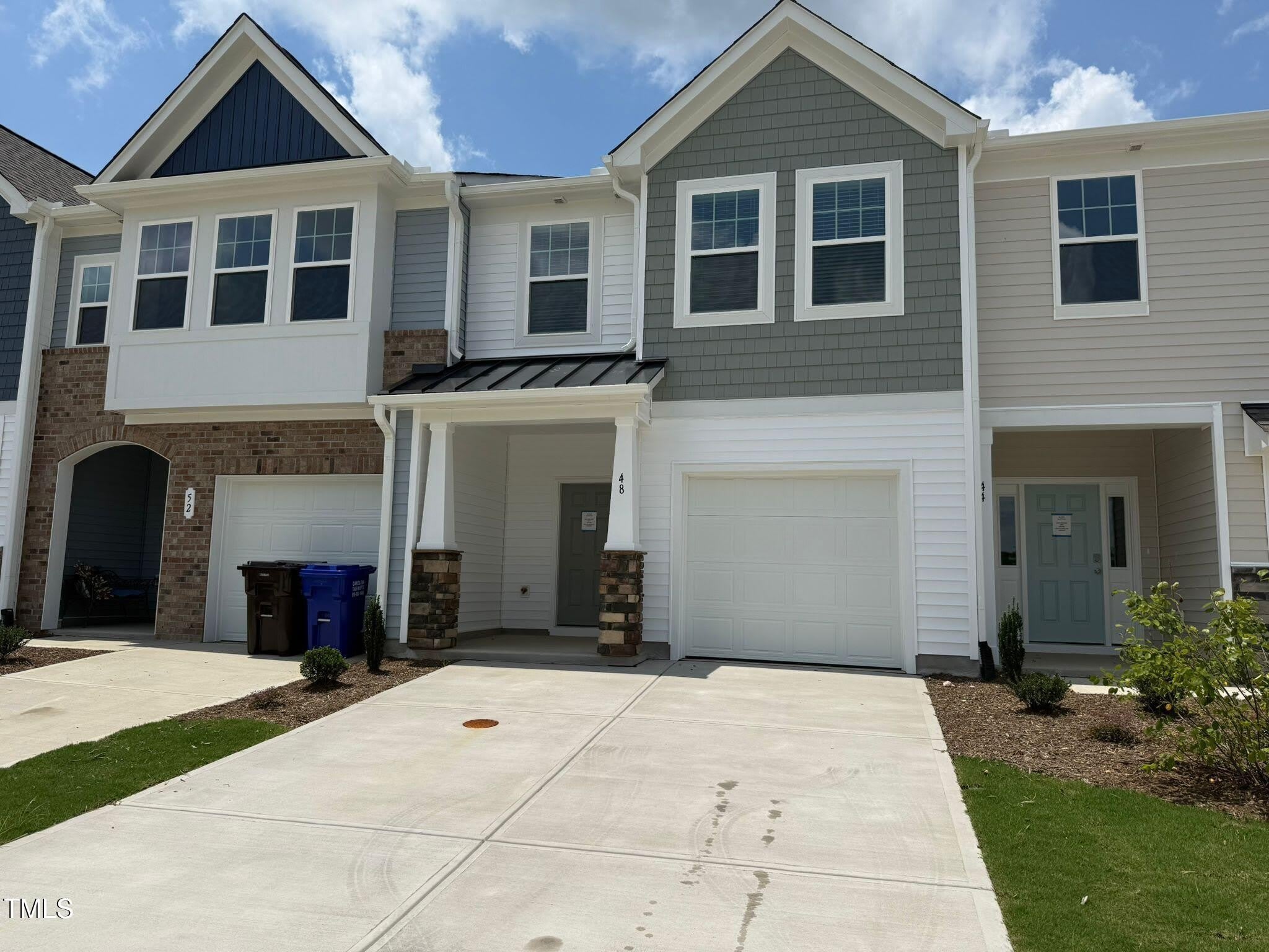 48 Hyacinth Lane – photo 2