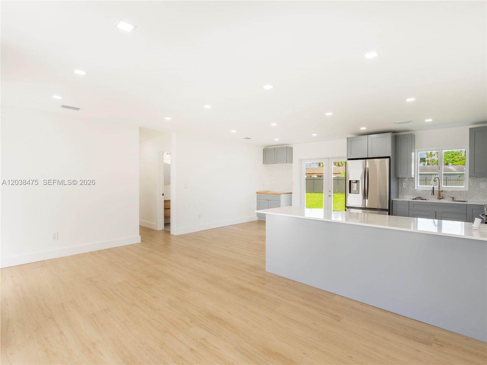14414 Southwest 105th Court – photo 4