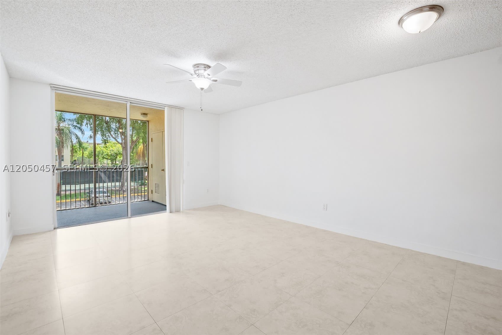 8373 Lake Dr – photo 4