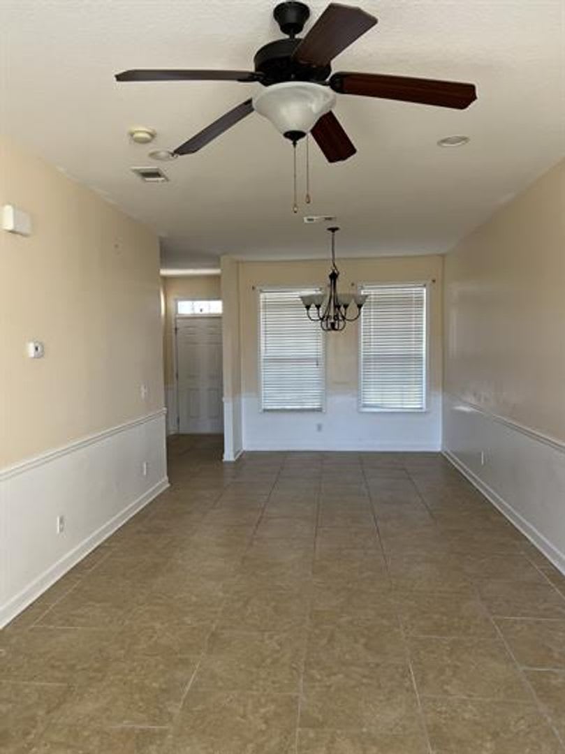 3 Bed/ 2.5 Bath Home very close to Fort Stewart gate seven!! – photo 4