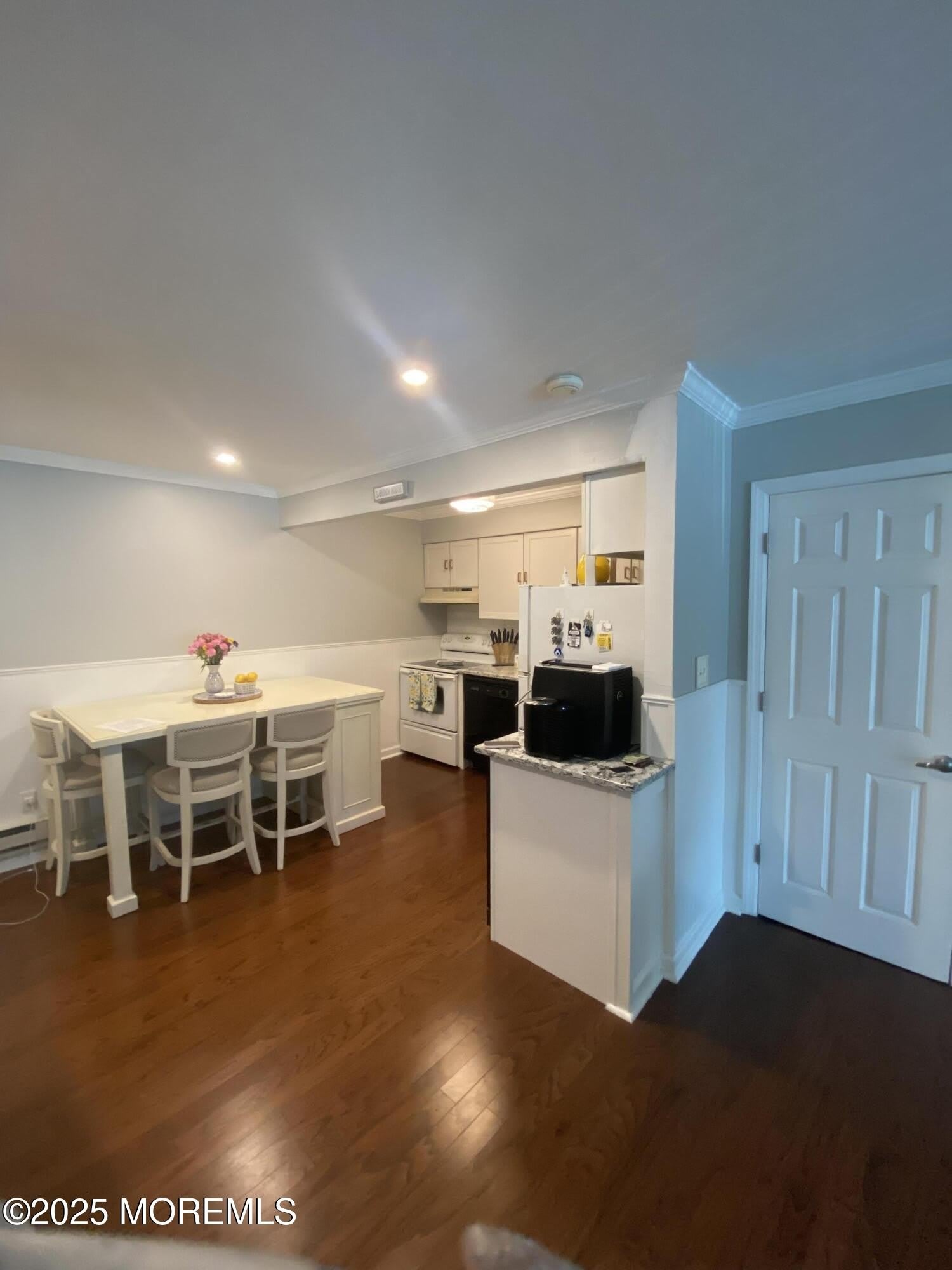 1382 Ocean Avenue – photo 2