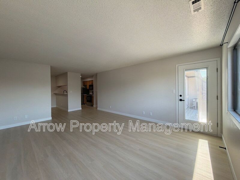 2380 North 44th Street – photo 5