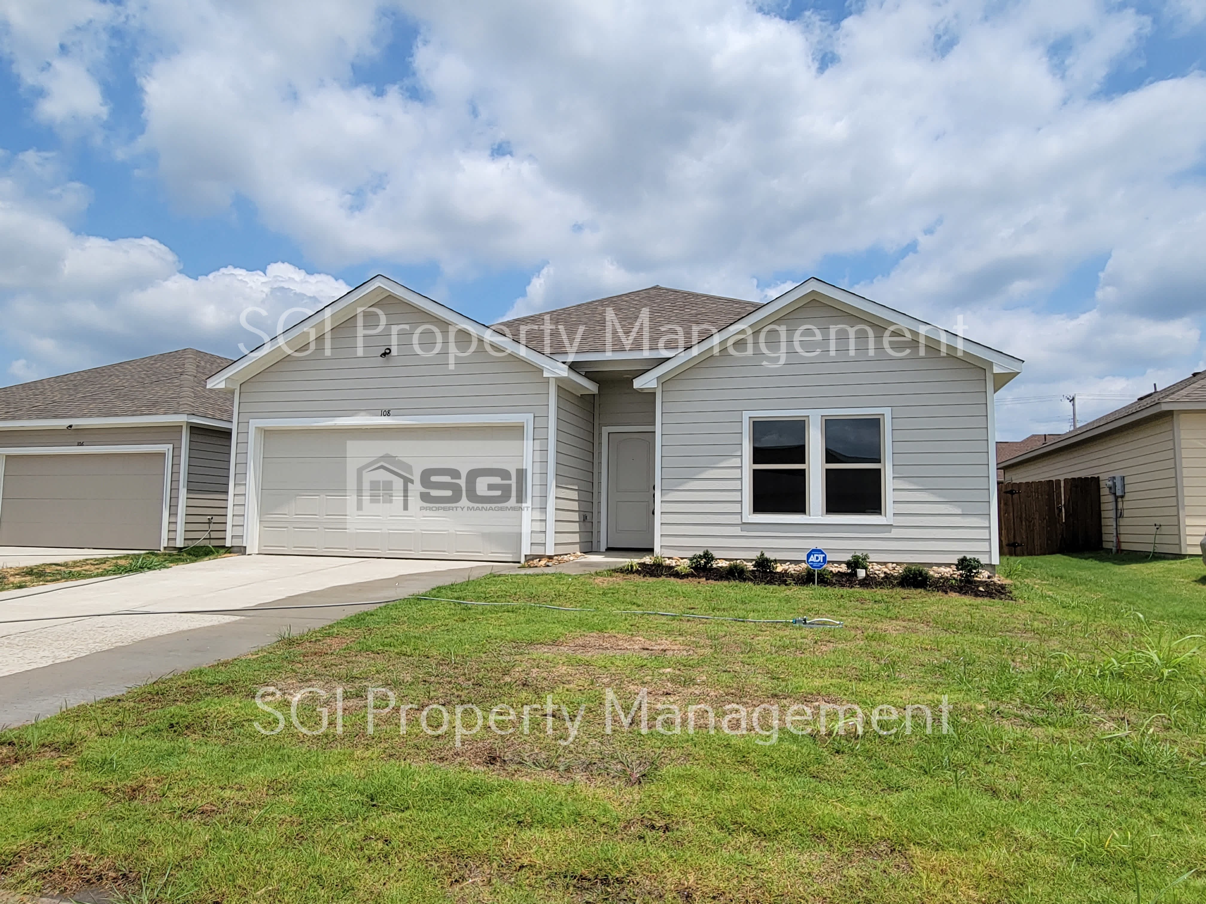 108 Canales Cir – photo 2