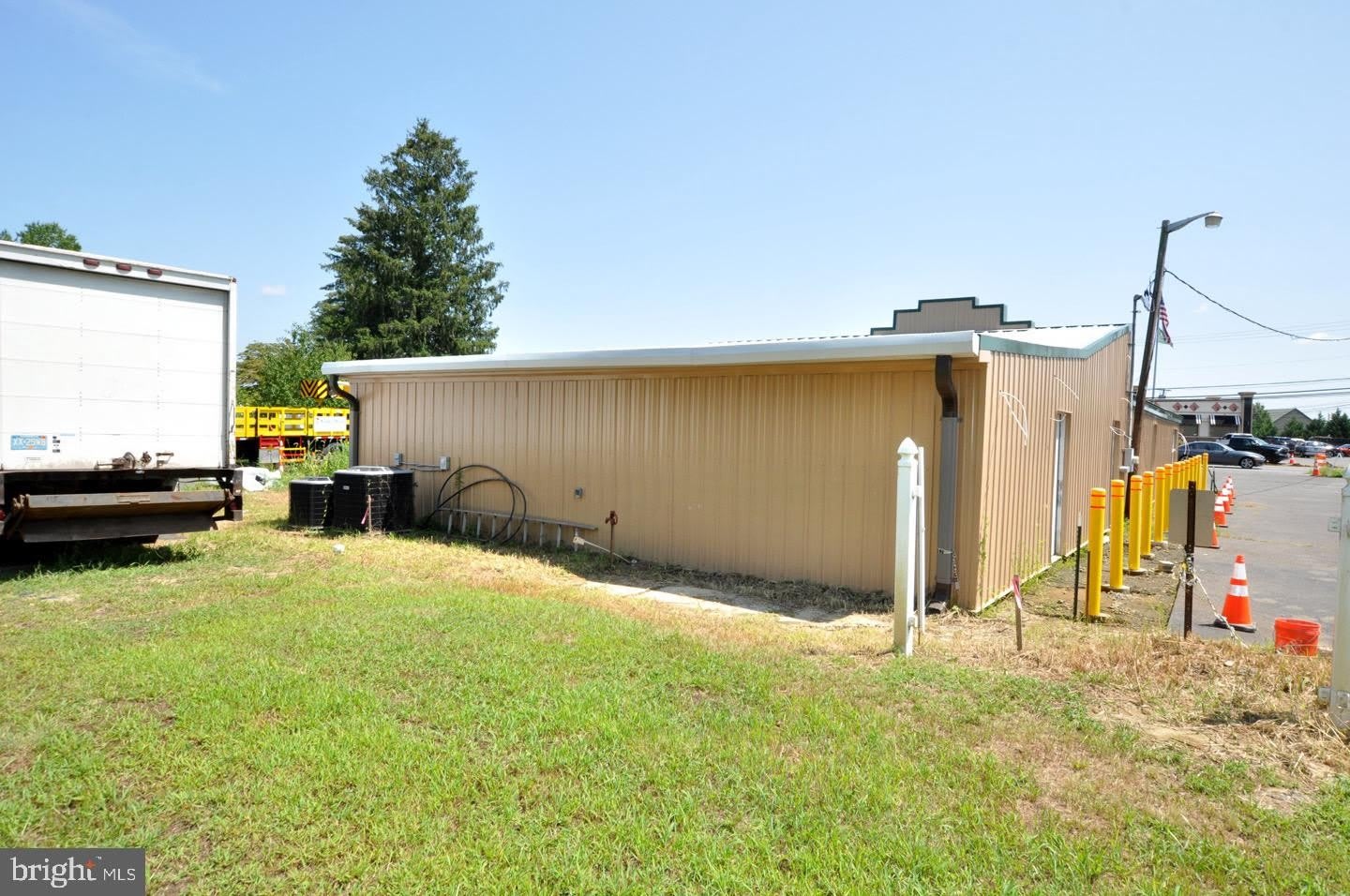 2685 ROUTE 206 – photo 3