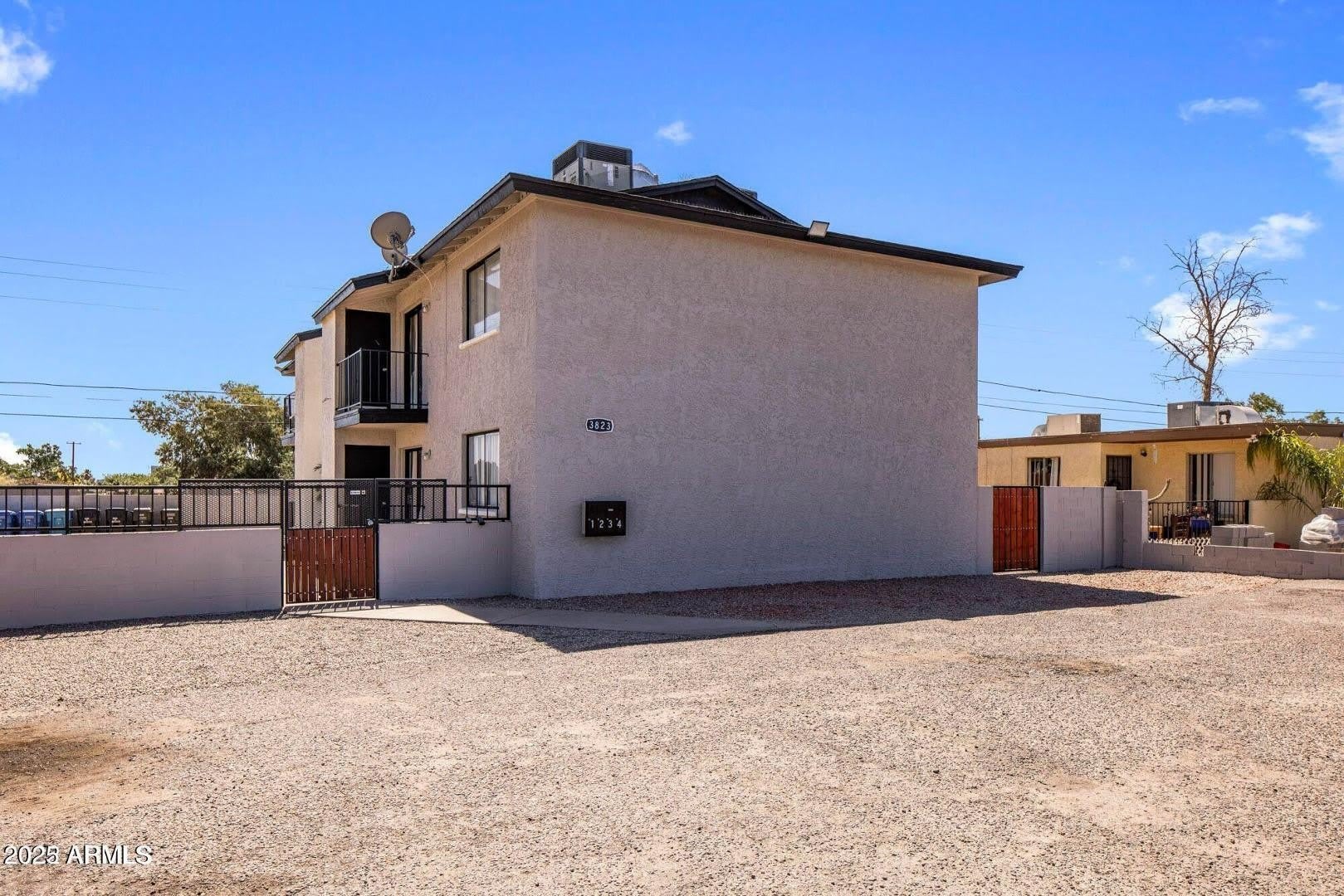 3823 N 23rd Drive – photo 3