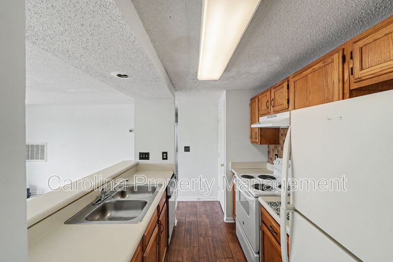 1624 Arlyn Cir – photo 5