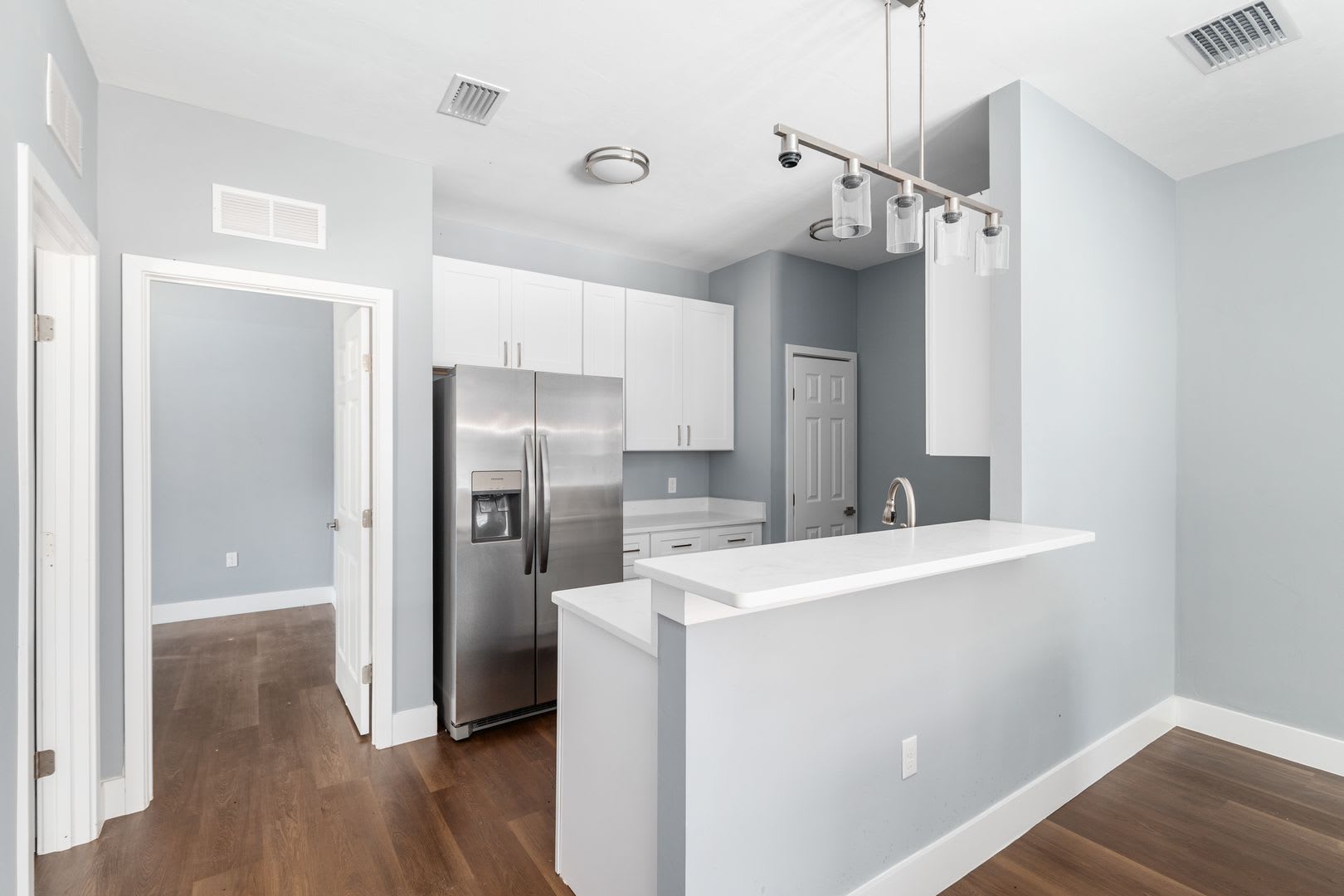 420 NW 3rd Ave Unit 1 – photo 2