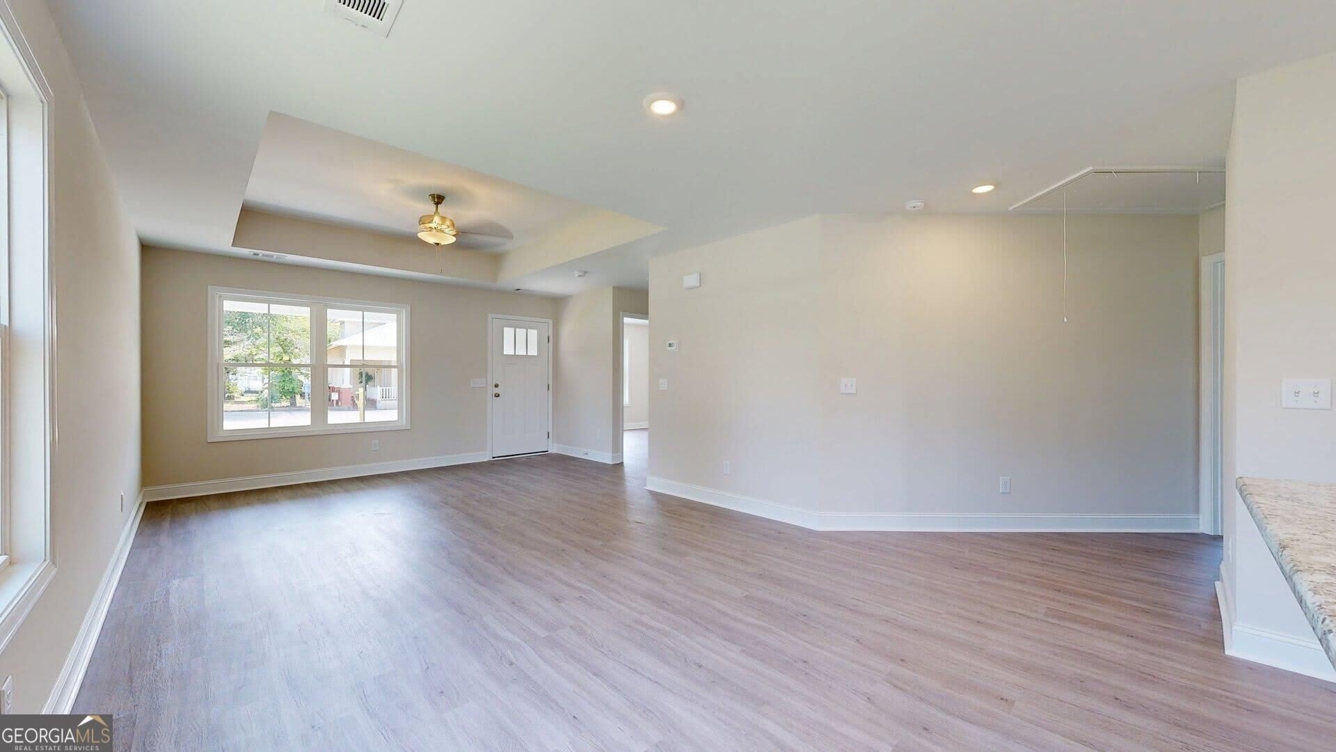 2 N Roundtree Street – photo 3