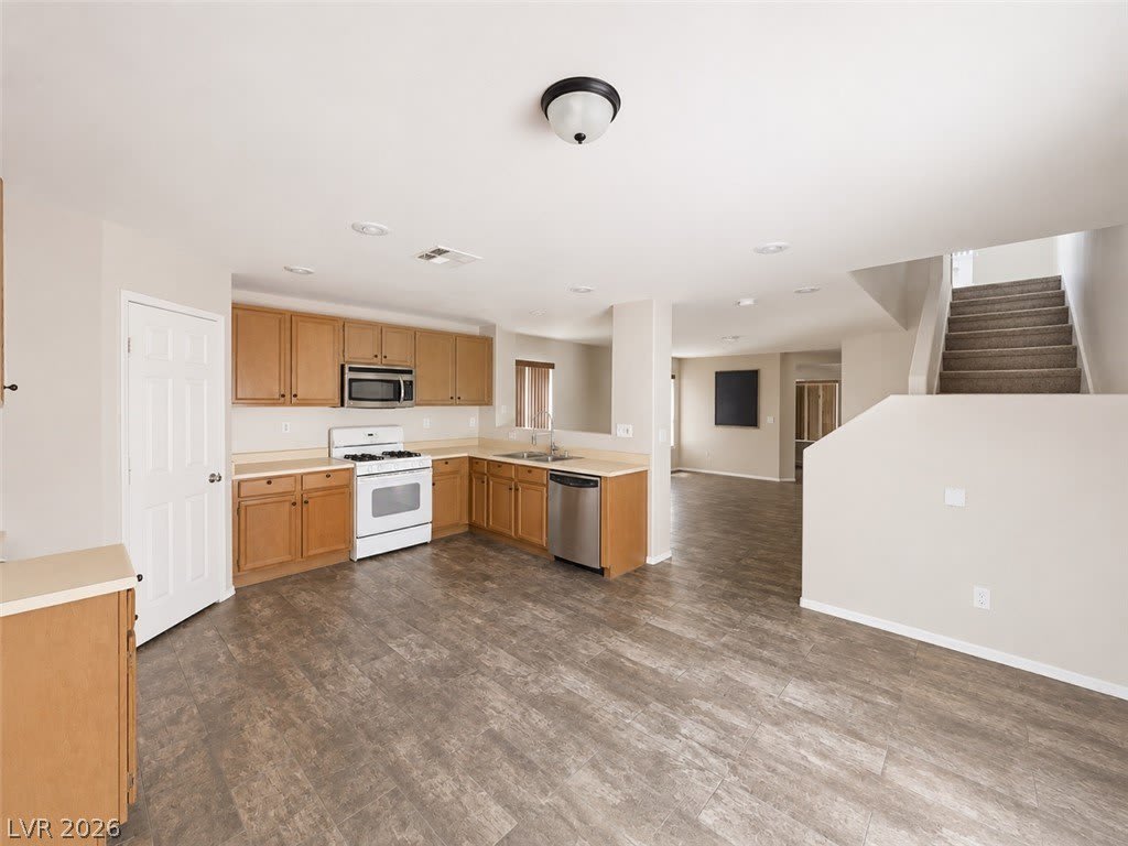 71 Jewel Mine Avenue – photo 5