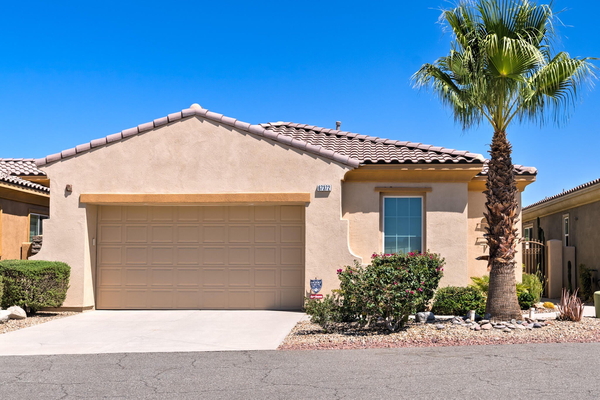 67372 Zuni Court – photo 2