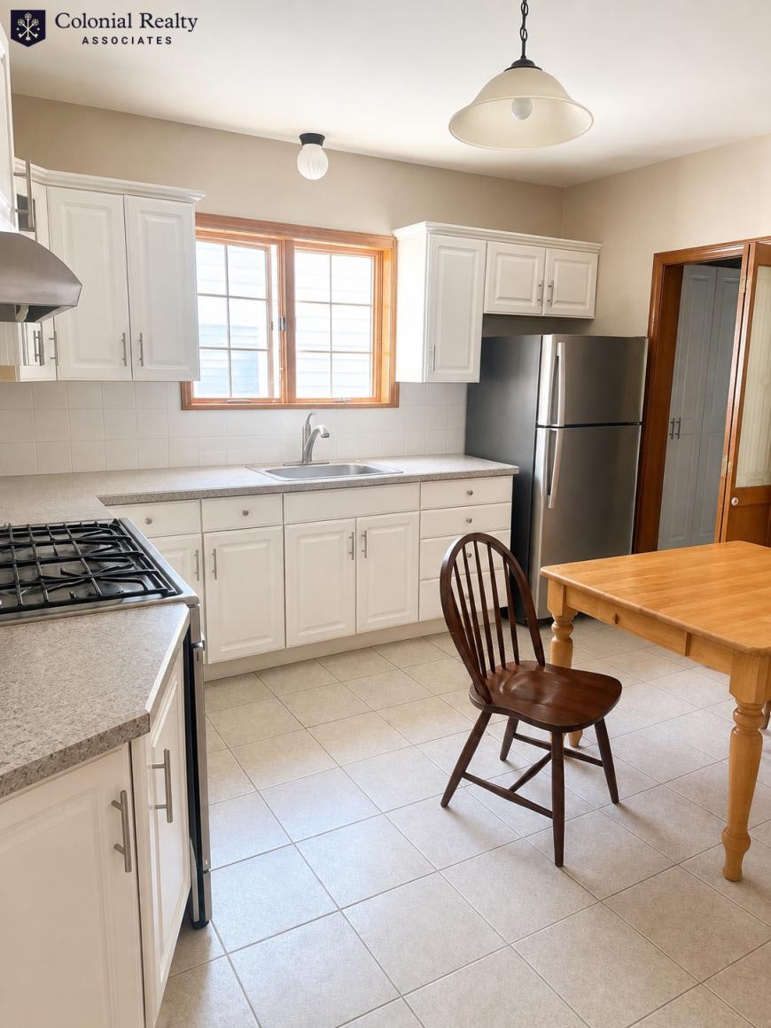 17 Shannon St. – photo 2