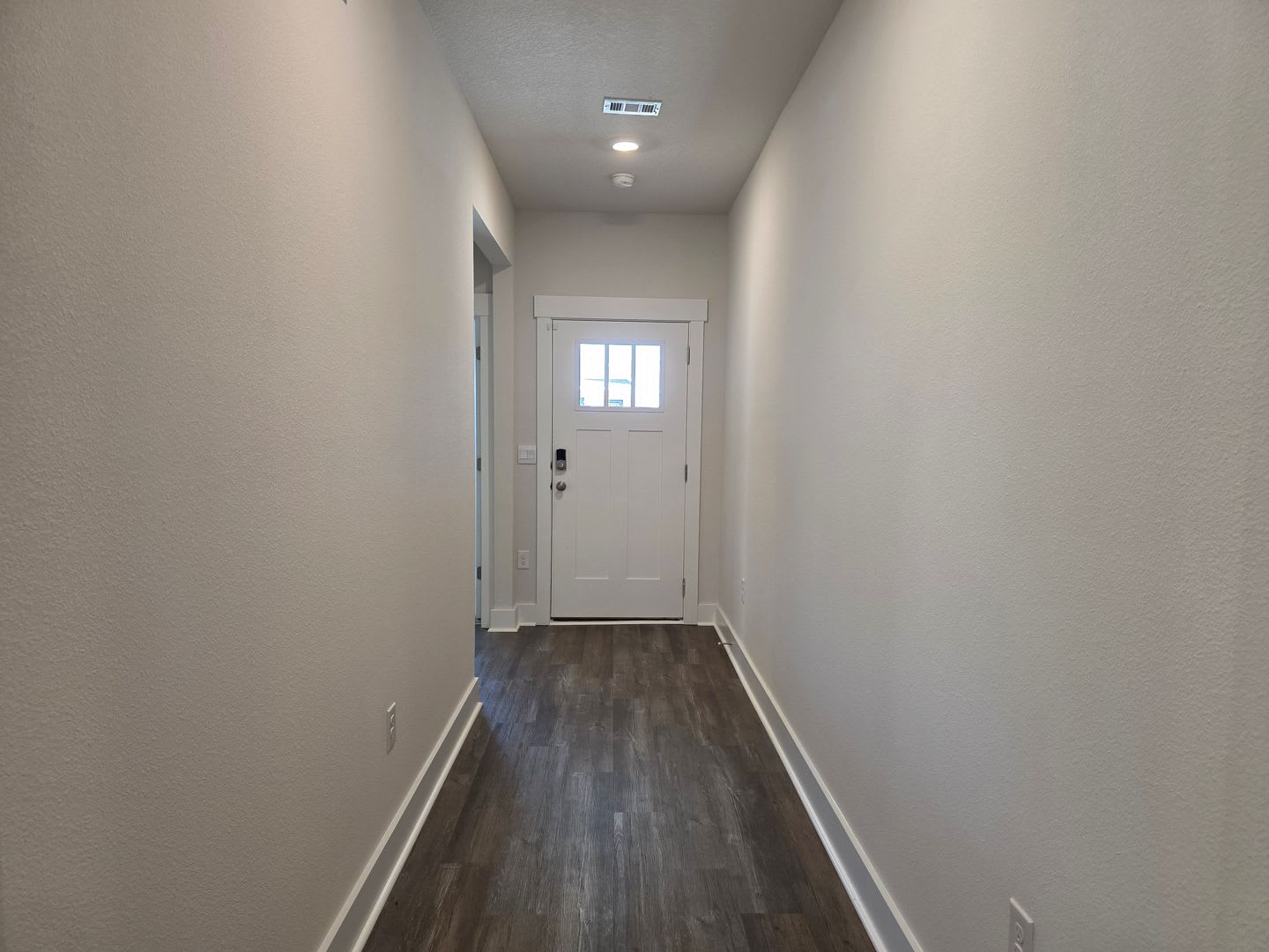 Beautiful 5BR/3BA Home in Milton – photo 2