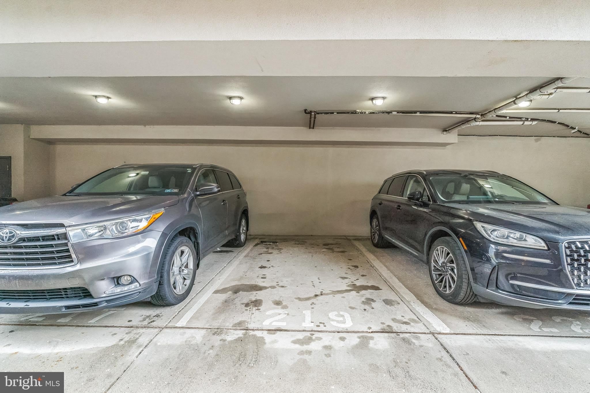 219 GREEN Street – photo 3