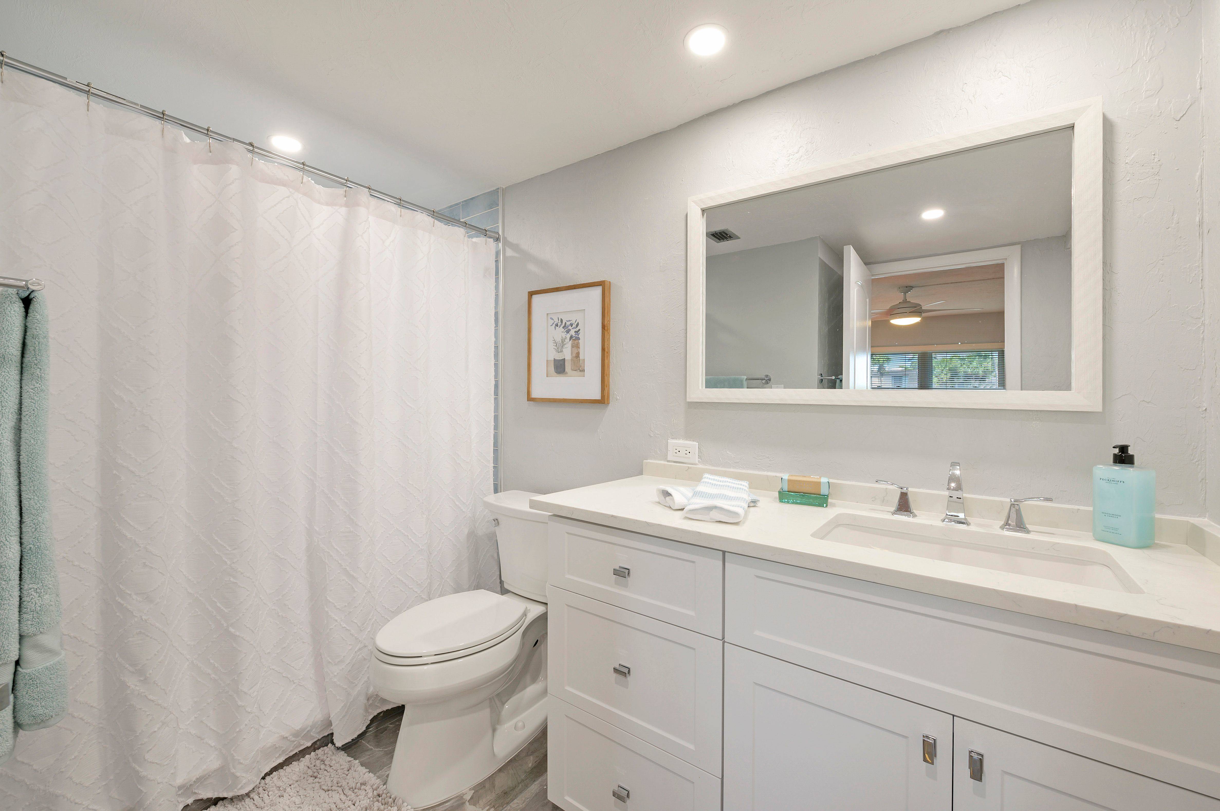 366 Charlemagne Boulevard – photo 5