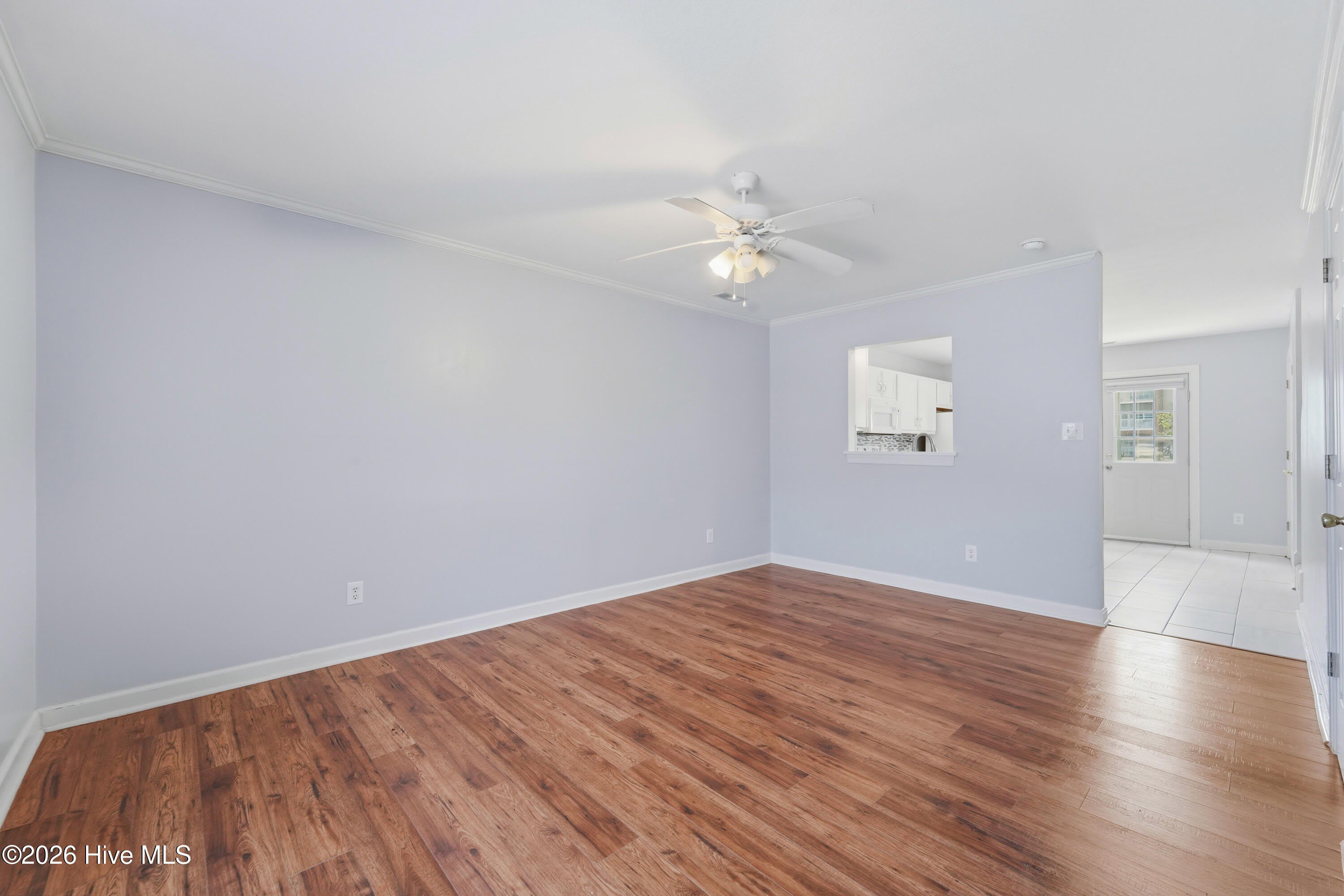 307 Bridgewood Drive – photo 4
