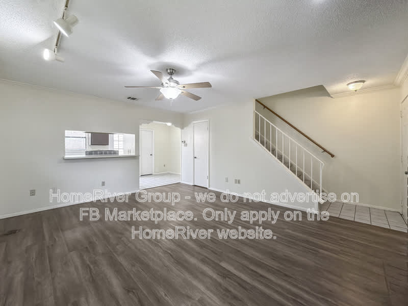 8400 Jamestown Dr – photo 3