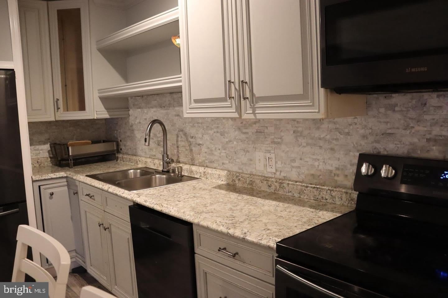 410 WINTERS Lane – photo 3